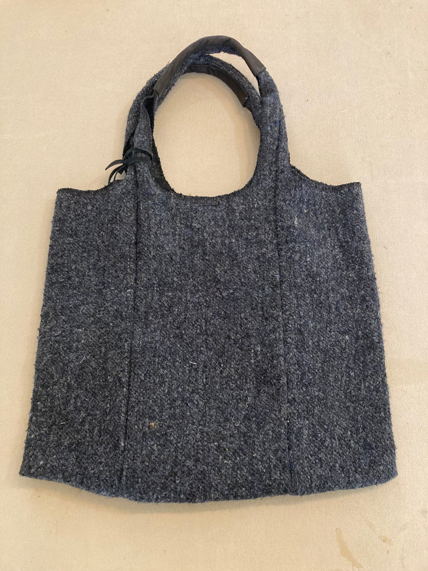 Hand bag - Wool