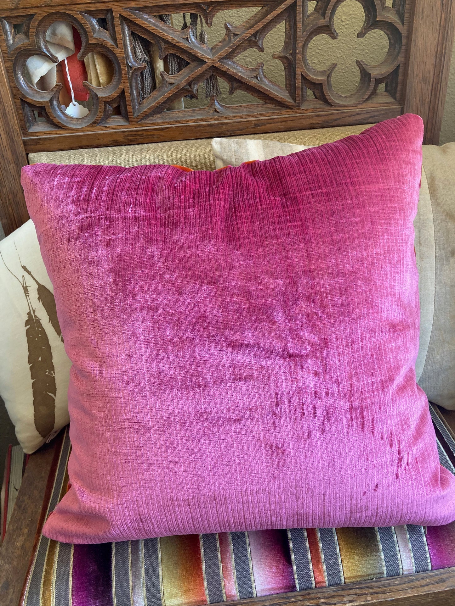Velvet Pattern Pillow