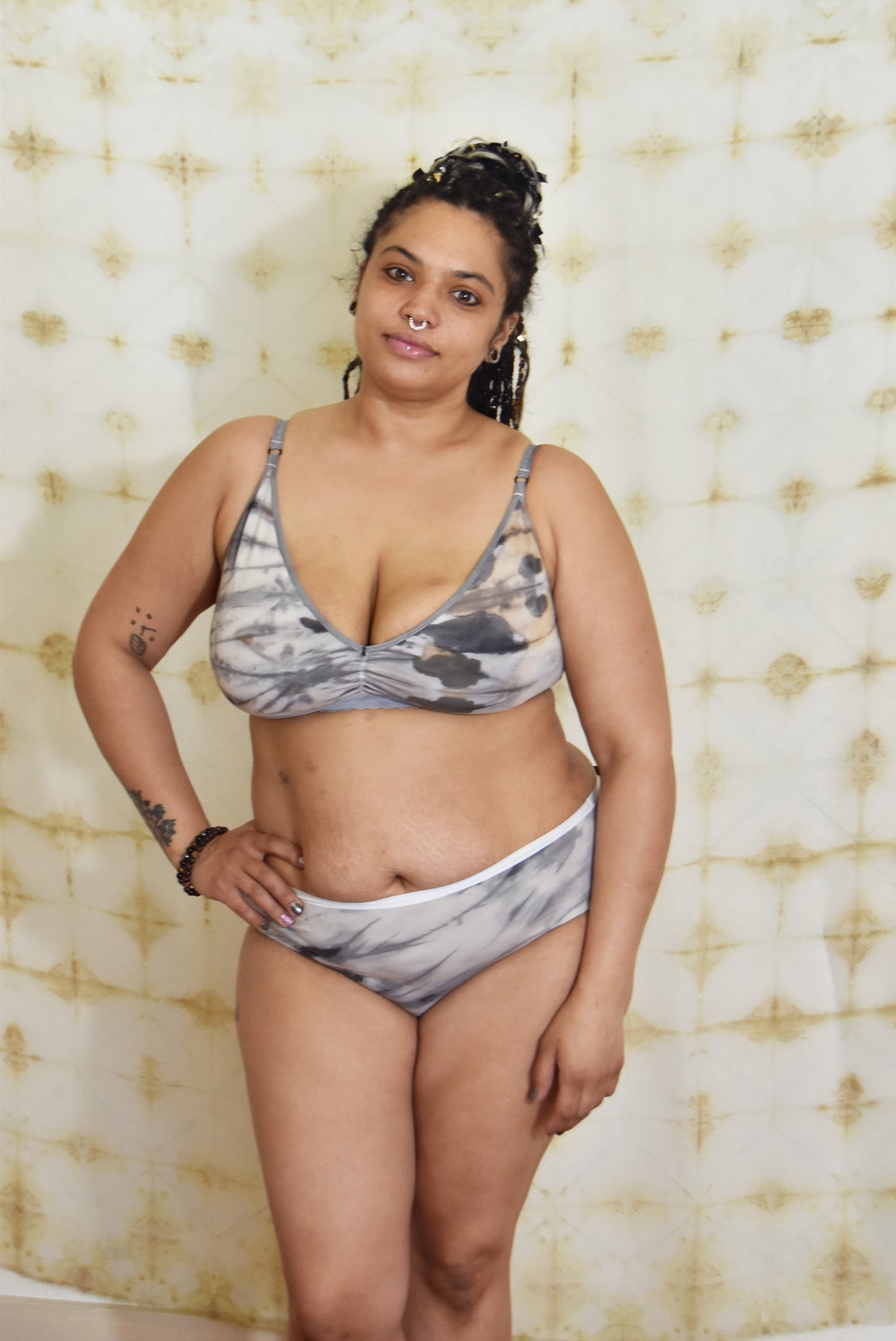 Betty Bra  - X Large