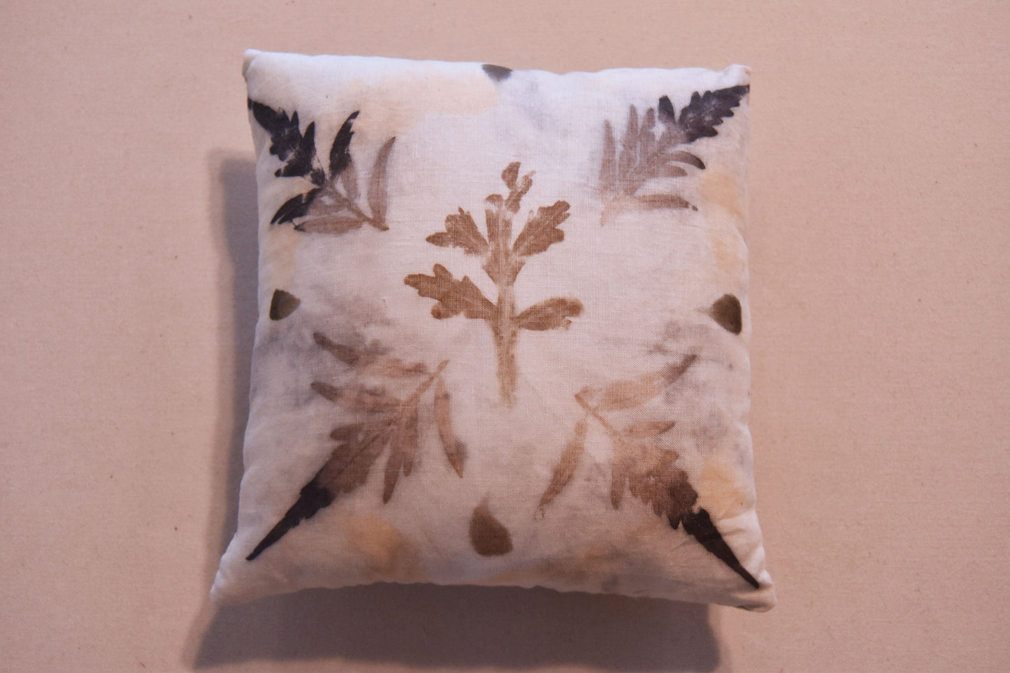 Tataki zome pillow- botanical print- organic textile