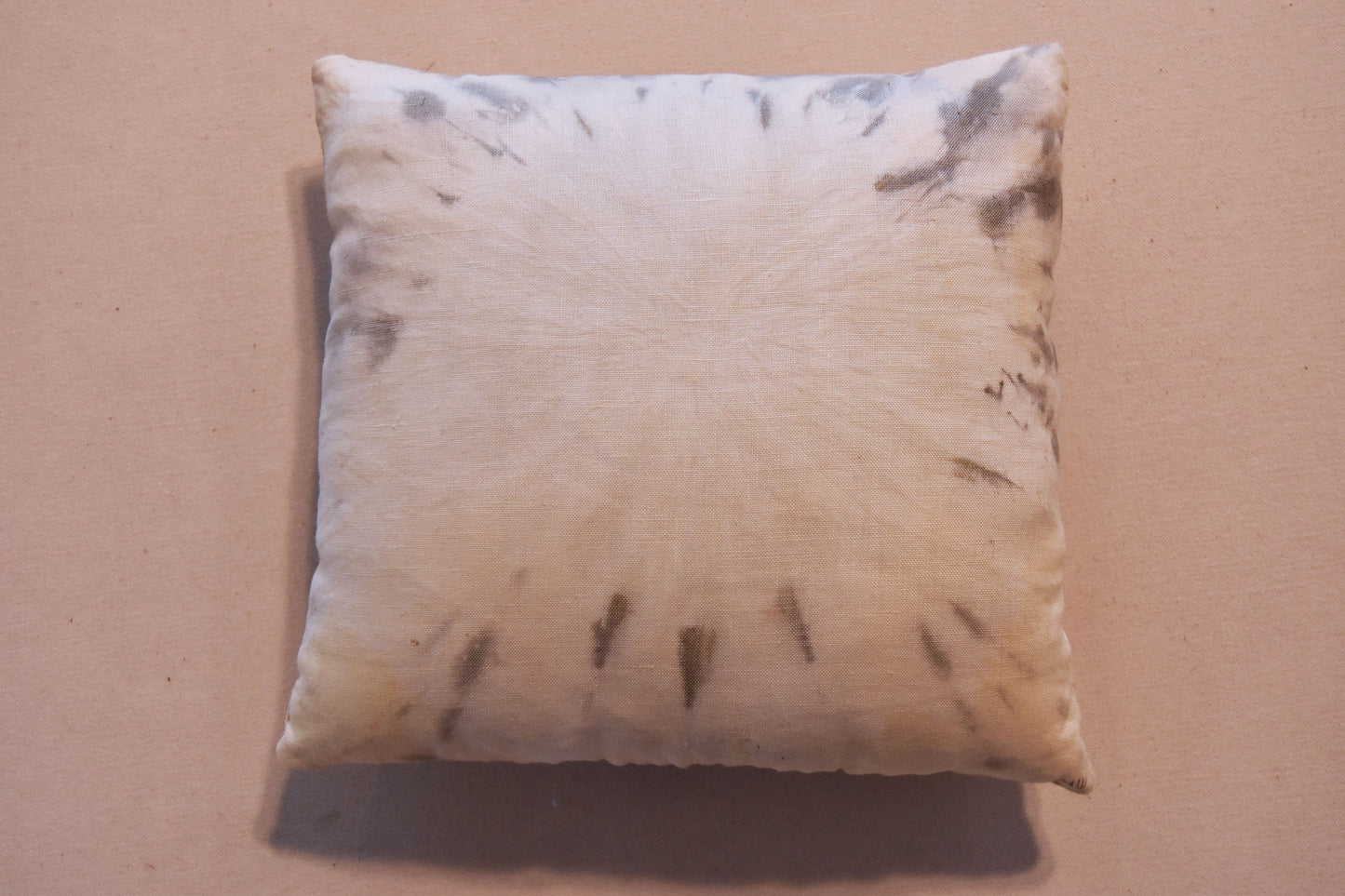 Tataki zome Pillow - Botanical Print - Natural Dye