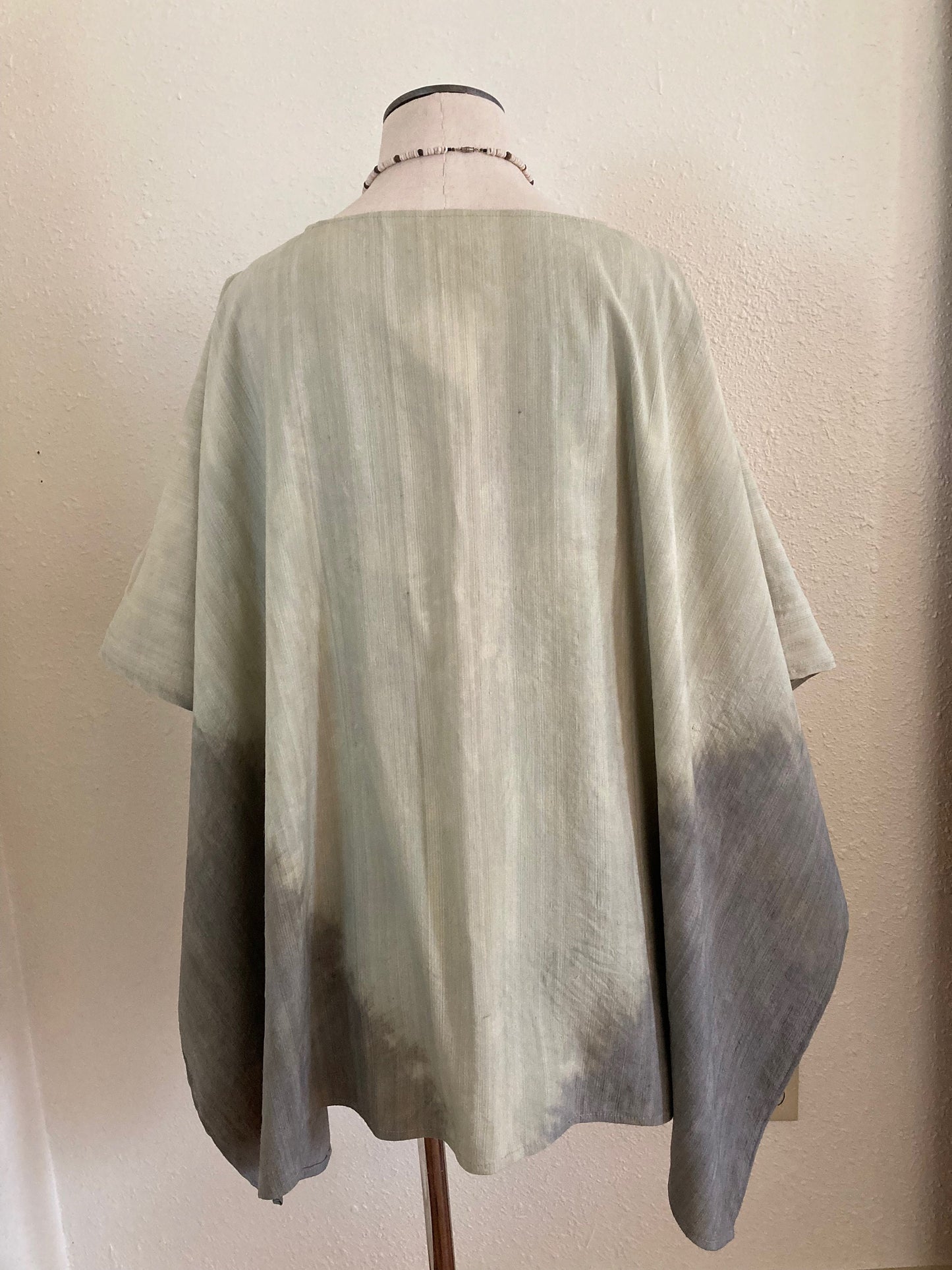 Shawl / Poncho- natural dye- silk -cotinus