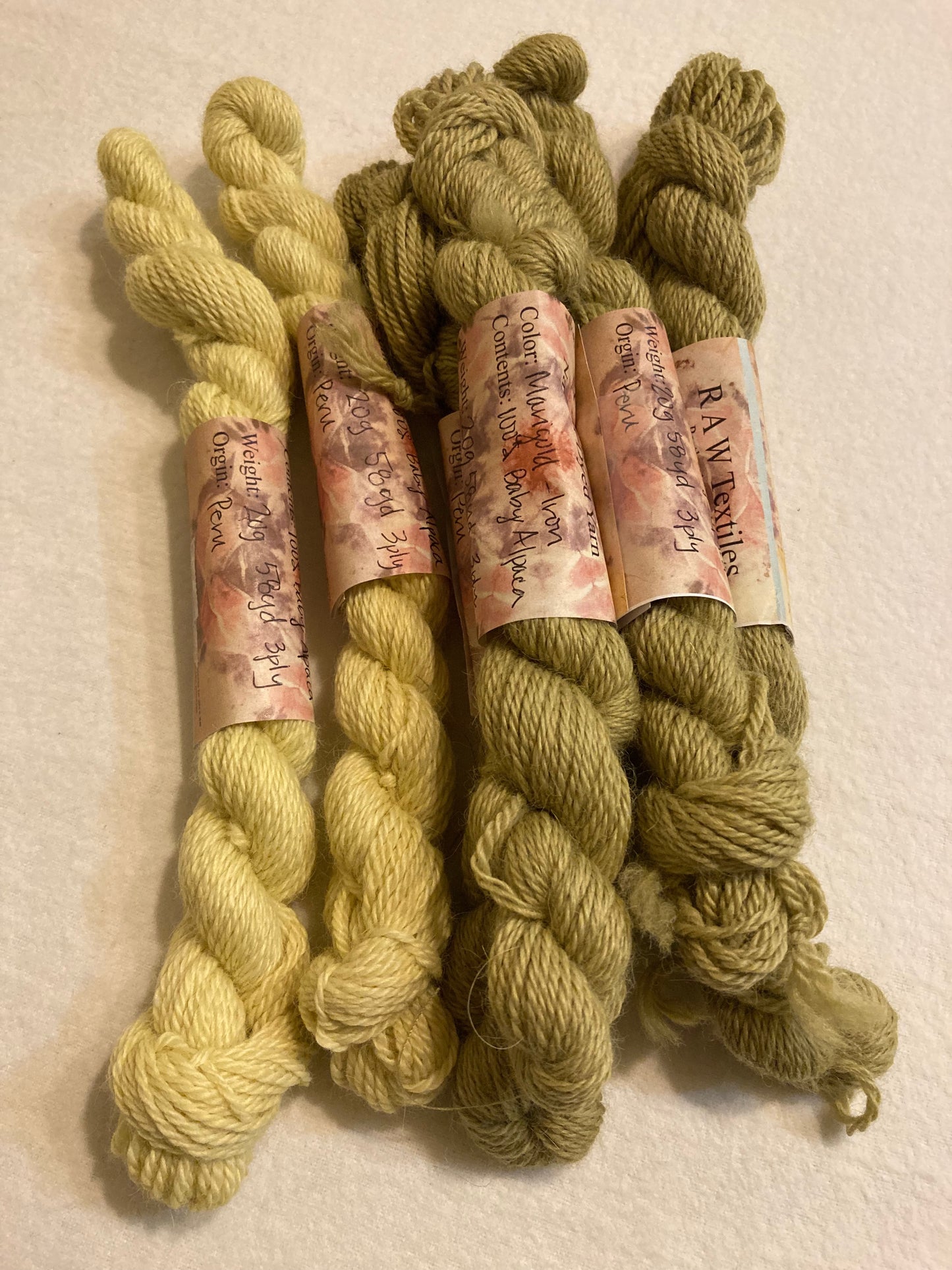 Baby Alpaca Yarn - 20 grams - Natural Dyed