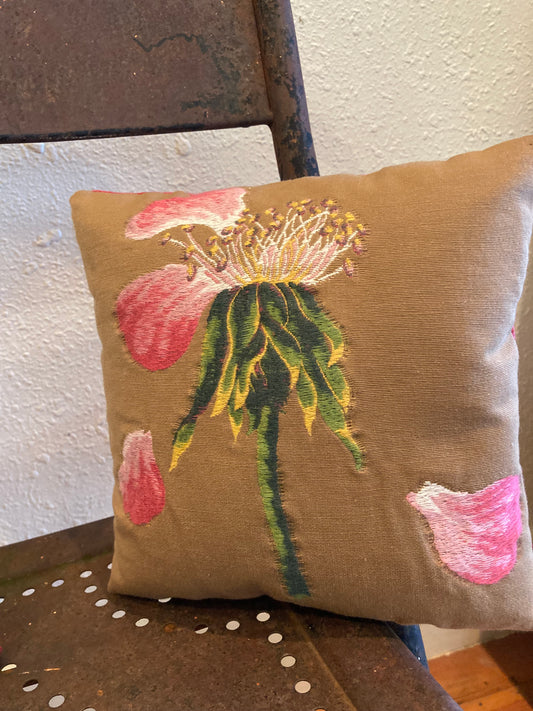 Pillows - Rose embroidery